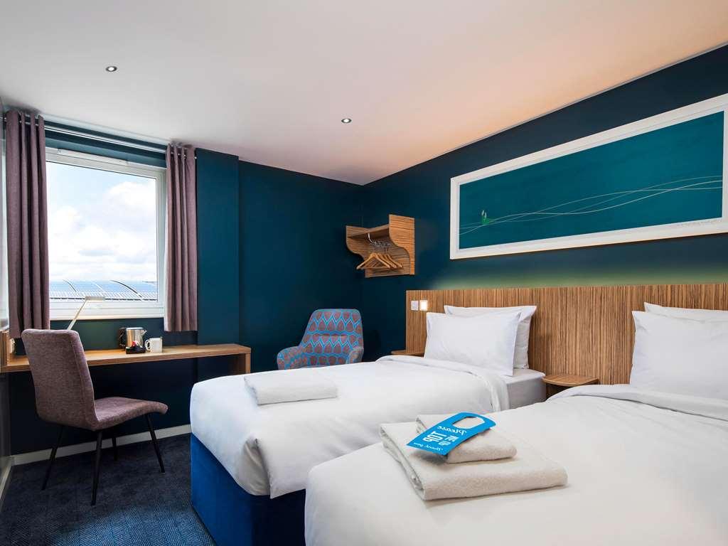 Travelodge London Central Bank الغرفة الصورة