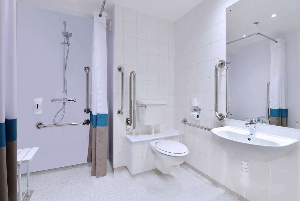 Travelodge London Central Bank الغرفة الصورة