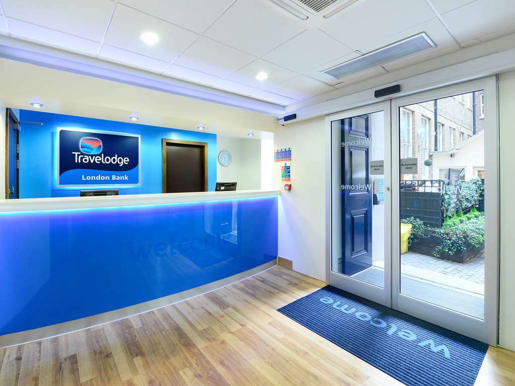 Travelodge London Central Bank المظهر الداخلي الصورة